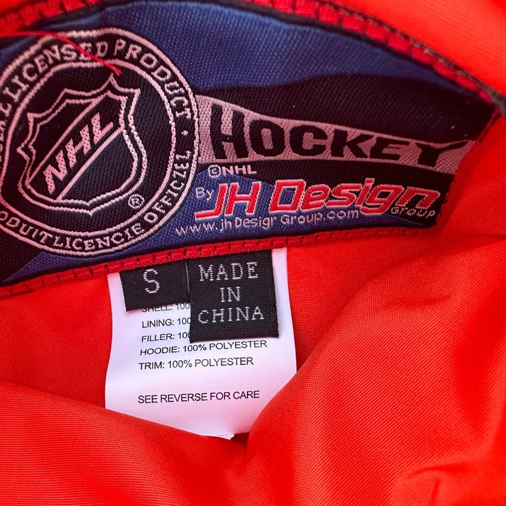 NHL Philadelphia Flyers Reversible Jacket - Picture 14 of 16